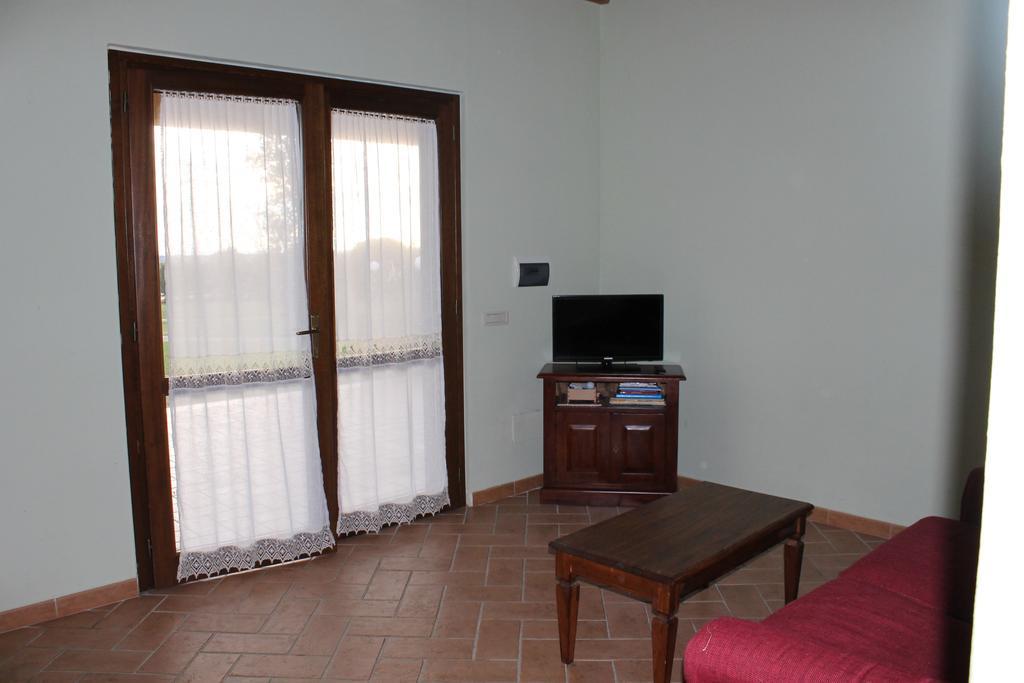 Farm stay Colle D' Oro Pescia Romana