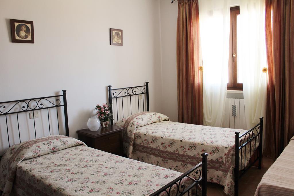 Farm stay Colle D' Oro Pescia Romana
