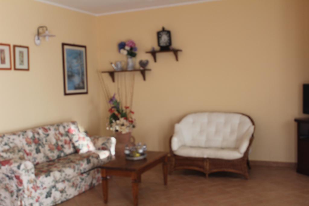 Farm stay Colle D' Oro Pescia Romana